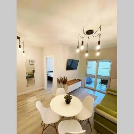 Cozy apartment between Mamaia&Constanta Appartement Constanţa